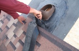 Примикання до димаря бітумна черепиця